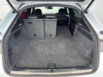 صورة مصغرة 63 لـ 2024 AUDI Q8