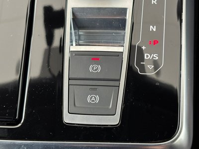 صورة مصغرة 36 لـ 2024 AUDI Q8