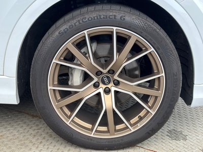 صورة مصغرة 11 لـ 2024 AUDI Q8