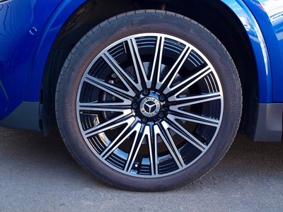 MERCEDES-BENZ GLA - 10