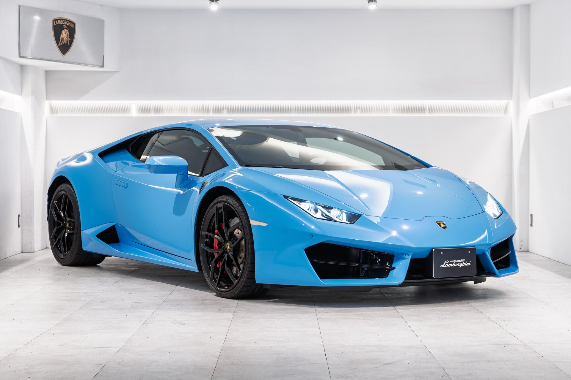 LAMBORGHINI HURACAN - View 1