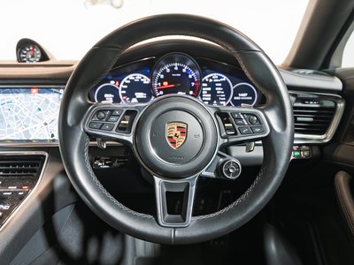 PORSCHE PANAMERA - 2