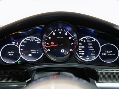 PORSCHE PANAMERA - 9