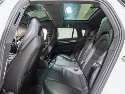 صورة مصغرة 19 لـ 2019 Porsche PANAMERA