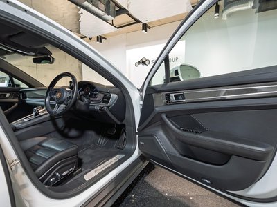 صورة مصغرة 26 لـ 2019 Porsche PANAMERA