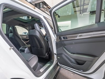 صورة مصغرة 23 لـ 2019 Porsche PANAMERA