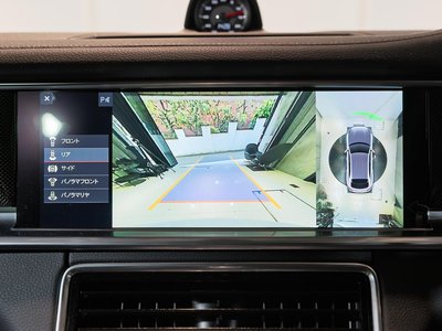 PORSCHE PANAMERA - 4