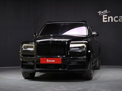 ROLLS-ROYCE CULLINAN - 2