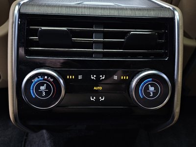 2023 LAND Rover RANGE ROVER — миниатюра 39