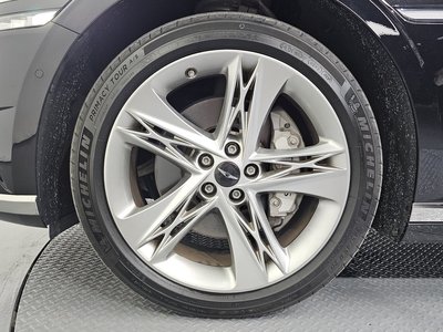 صورة 6 لـ 2022 Genesis G90 (RS4)