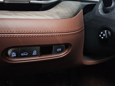 صورة مصغرة 24 لـ 2022 Genesis G90 (RS4)