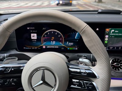 2022 Mercedes-BENZ GT AMG — фото 5
