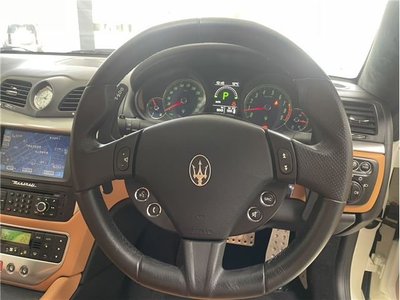 MASERATI GRANTURISMO - 10