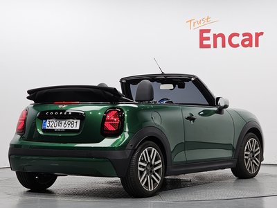 MINI CONVERTIBLE - 4