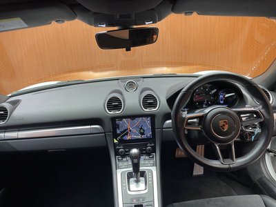 PORSCHE 718 - 4