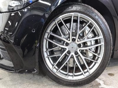 MERCEDES-BENZ C-CLASS AMG - 8