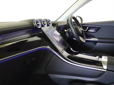 2024 Mercedes-BENZ GLC — миниатюра 21