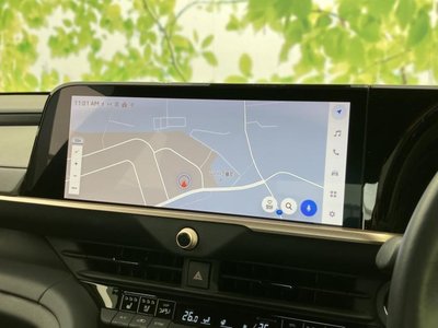 TOYOTA CROWN CROSSOVER - 10