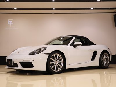 PORSCHE 718 - 2