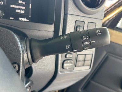 2025 Toyota LAND CRUISER 70 缩略图 30