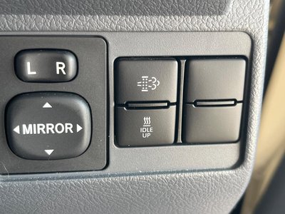 2025 Toyota LAND CRUISER 70 缩略图 26