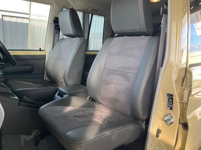 2025 Toyota LAND CRUISER 70 缩略图 46