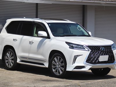 LEXUS LX - 2