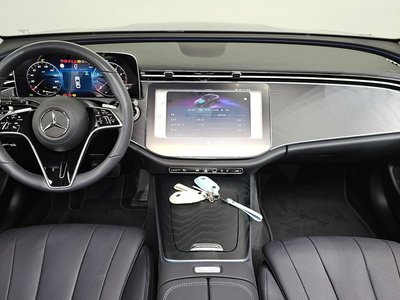 MERCEDES-BENZ E-CLASS - 5