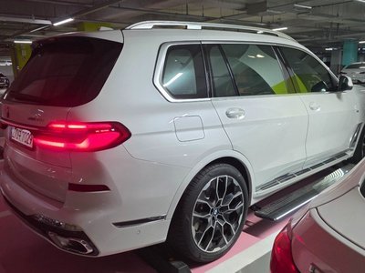 BMW X7 - 3