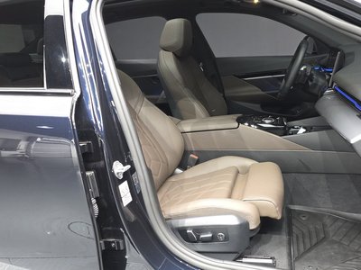 2024 BMW 5 SERIES — миниатюра 18
