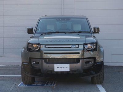 LAND ROVER DEFENDER - 4