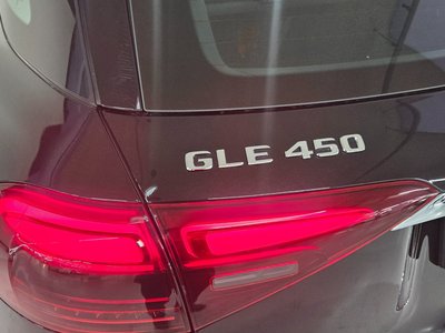 2026 Mercedes-BENZ GLE 缩略图 13