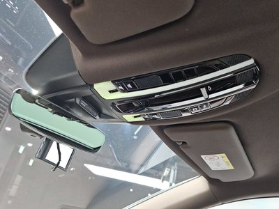2021 Porsche CAYENNE thumbnail 35