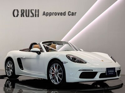 PORSCHE 718 BOXSTER