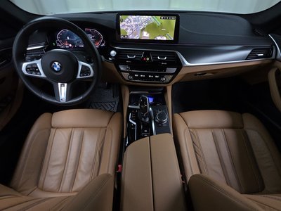 2023 BMW 5 SERIES photo 5