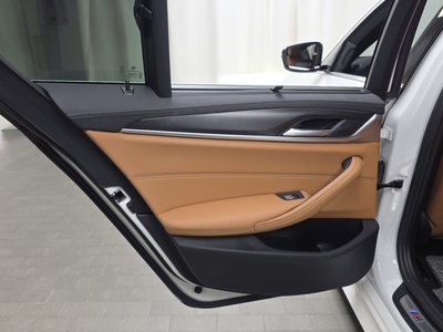 صورة مصغرة 15 لـ 2023 BMW 5 SERIES