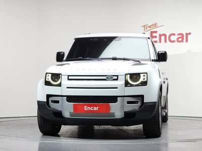 LAND ROVER DEFENDER - 2