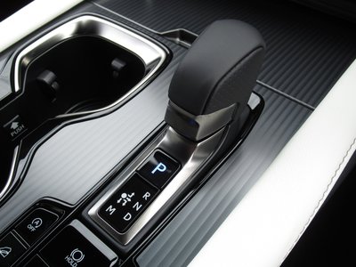 صورة مصغرة 35 لـ 2026 Lexus RX