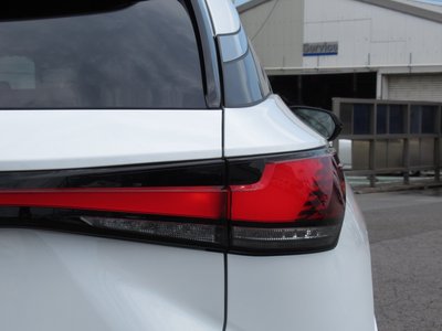 صورة مصغرة 17 لـ 2026 Lexus RX