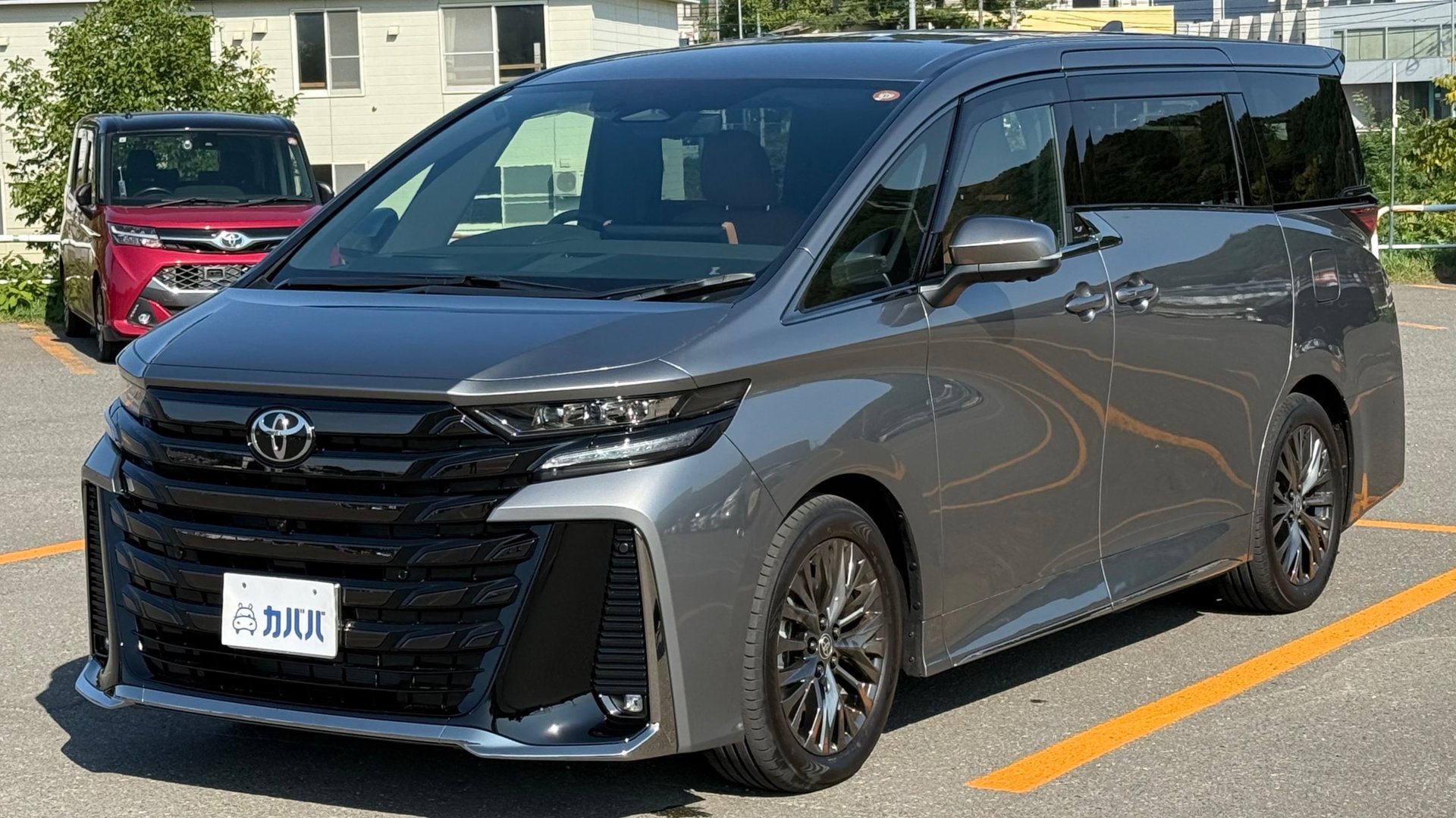 TOYOTA VELLFIRE - View 1