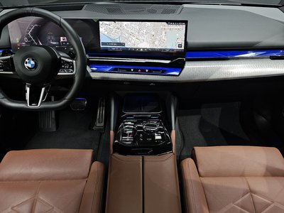 2025 BMW 5 SERIES 照片 5