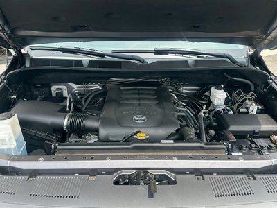 صورة مصغرة 11 لـ 2014 Toyota TUNDRA
