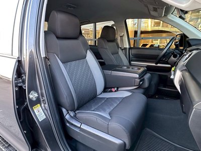 صورة مصغرة 30 لـ 2014 Toyota TUNDRA