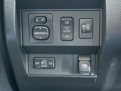 صورة مصغرة 38 لـ 2014 Toyota TUNDRA