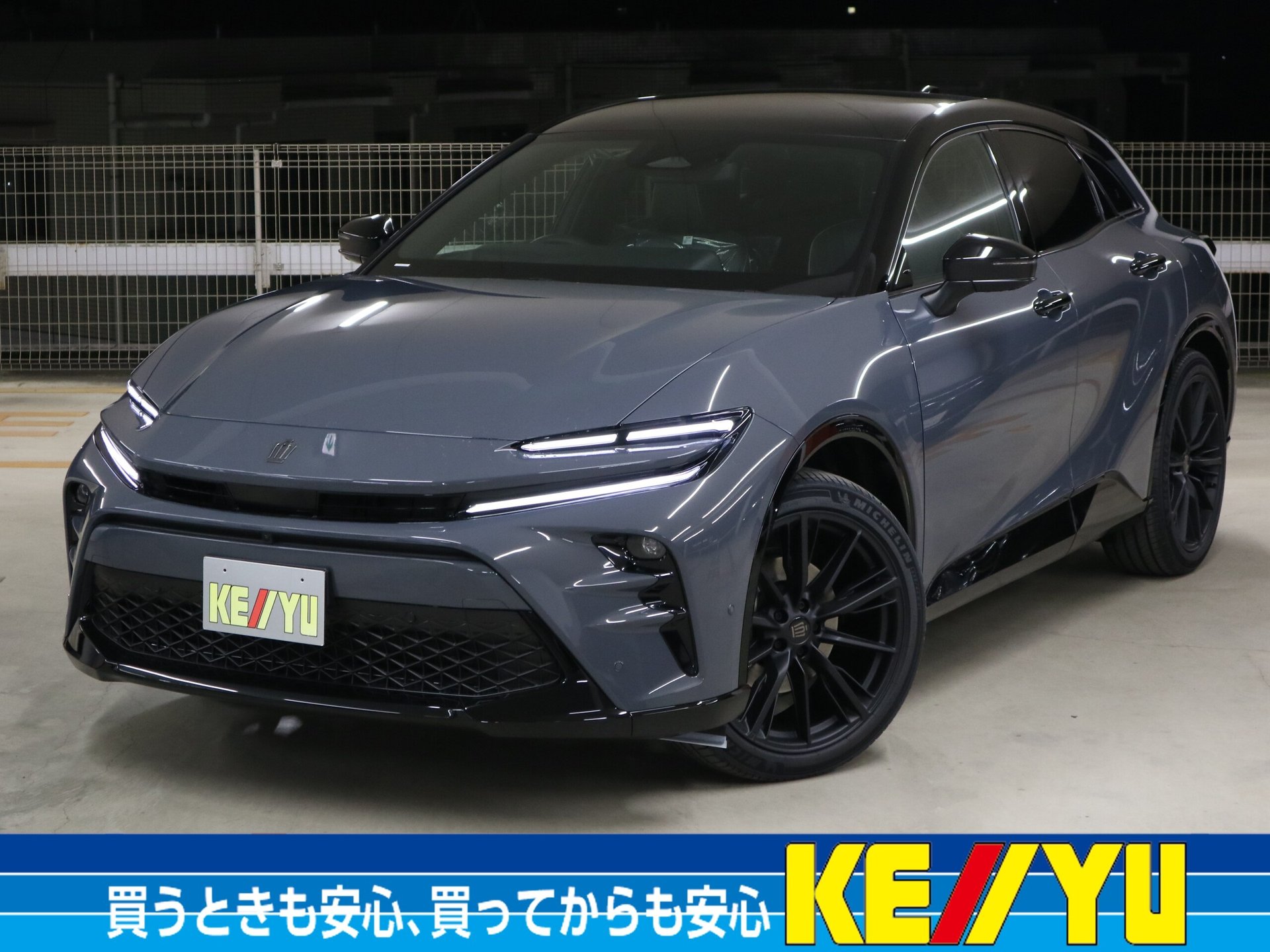 TOYOTA CROWN SPORT - View 1