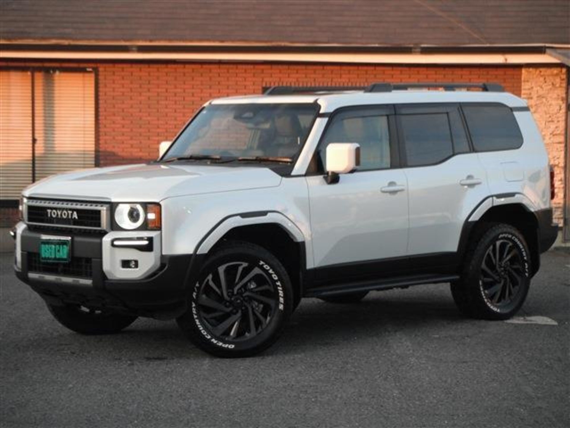 TOYOTA LAND CRUISER 250 - View 1