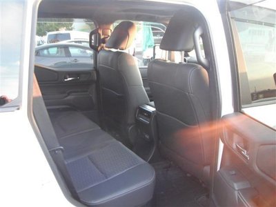 TOYOTA LAND CRUISER 250 - 10