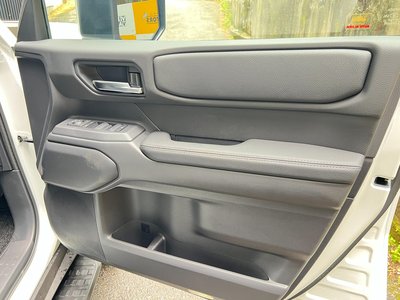 2025 Toyota LAND CRUISER 250 缩略图 32