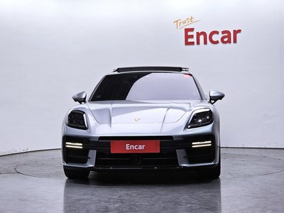 PORSCHE PANAMERA - 2