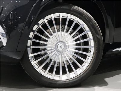 MERCEDES-BENZ GLS - 6